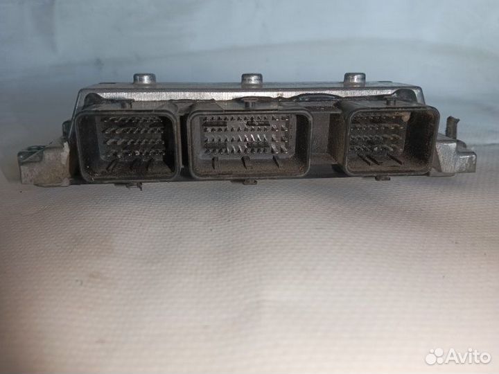 Блок управления двигателем Ford Focus 2