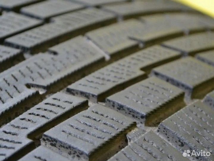 Yokohama Ice Guard IG30 205/60 R16