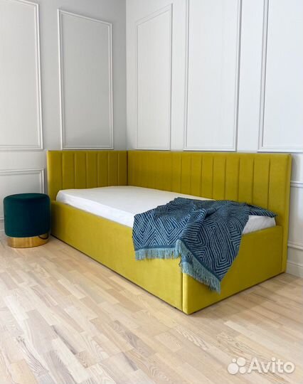 Кровать подростковая мягкая