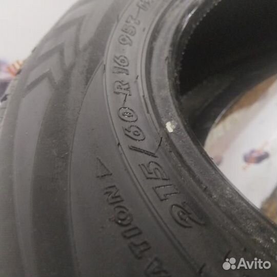 Nokian Tyres Hakkapeliitta 4 215/60 R16