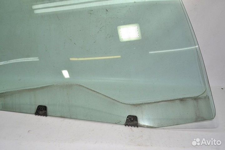 Стекло двери, правое MAN TGA 18.480 (01.00)