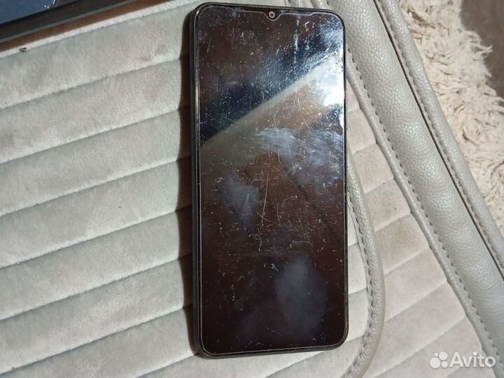 realme C21Y, 4/64 ГБ