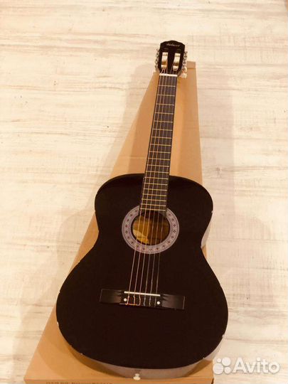 Гитара 4/4 полноразмерная классика
