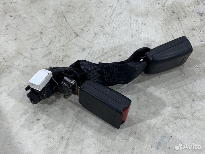 Ответная часть ремня безопасности KIA K5 DL3