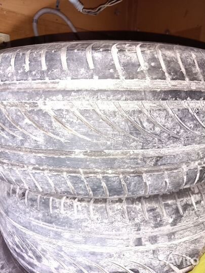 Nokian Tyres NRVi 265/65 R17