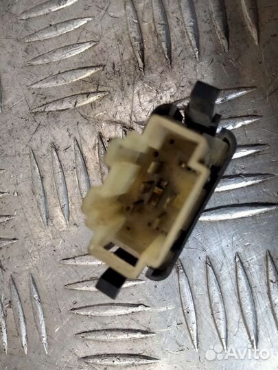 Кнопка стеклоподъёмника Ford Galaxy