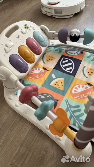 Развивающий коврик с пианино