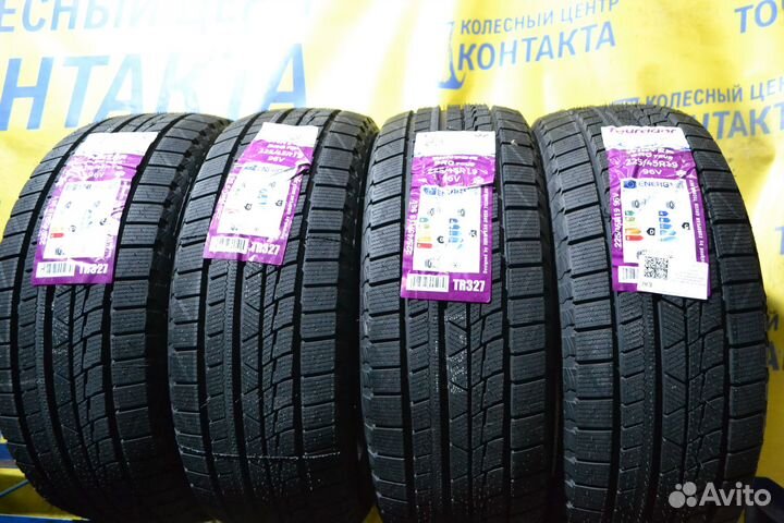Tourador Winter Pro TSU2 225/45 R19 96V