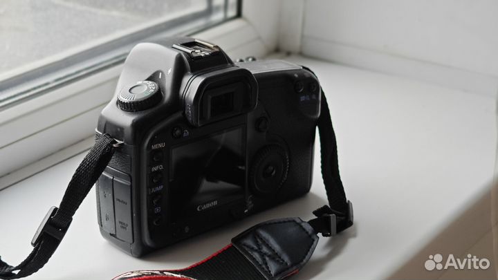 Canon 5D + Canon 50mm 1.8