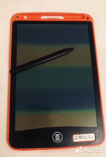 Планшет графический с цветным (не зелёным) экраном