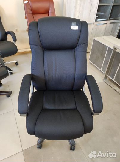 Кресло руководителя новое
