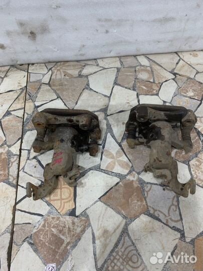 Суппорт тормозной задний Mazda 6 седан 2.0 LF 2005