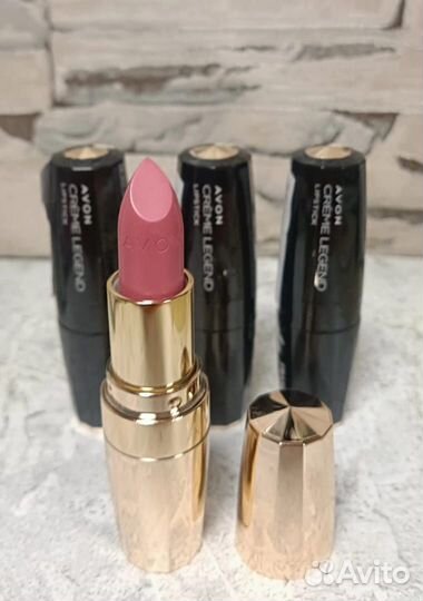 Губная помада avon