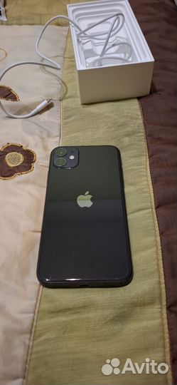 iPhone 11, 64 ГБ