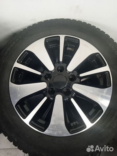 Nokian Hakkapeliitta 8 205 60 r16