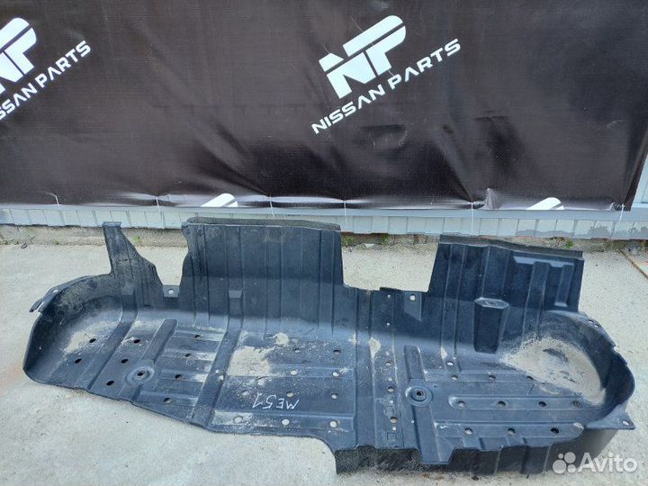 Защита топливного бака Nissan Elgrand ME51 VQ25DE