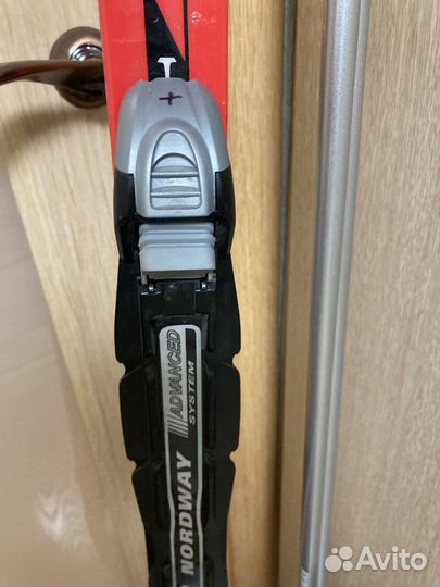 Беговые лыжи