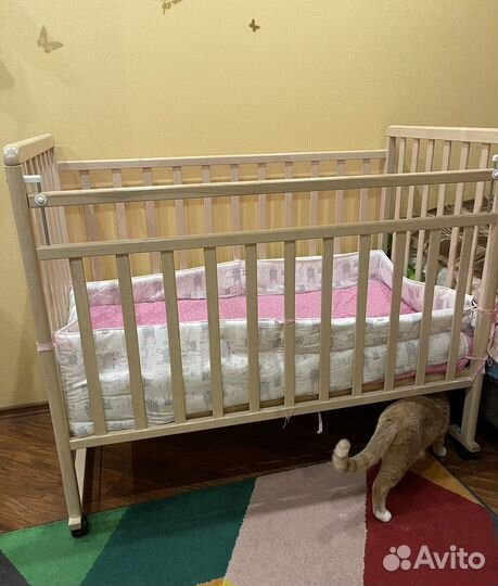 Детская кроватка