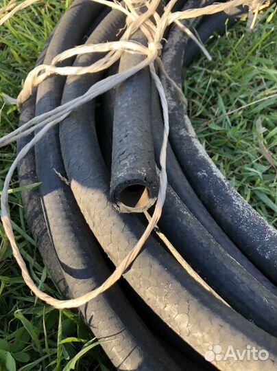 Шланг резиновый около 20 метров