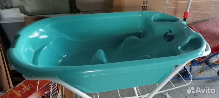 Ванночка для купания с подставкой