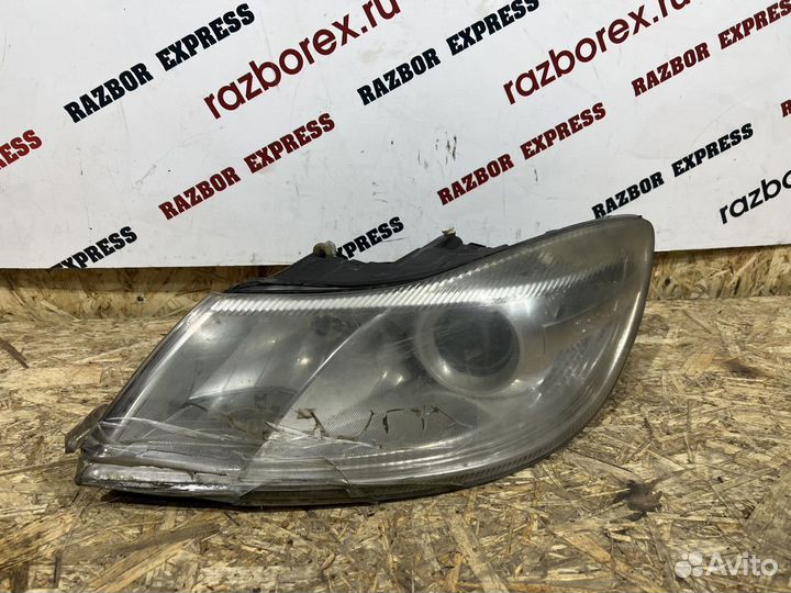 Фара левая Skoda Octavia A5 FL