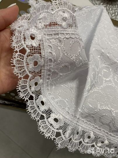 Новая скатерть Monalit в комплекте 12 салфеток