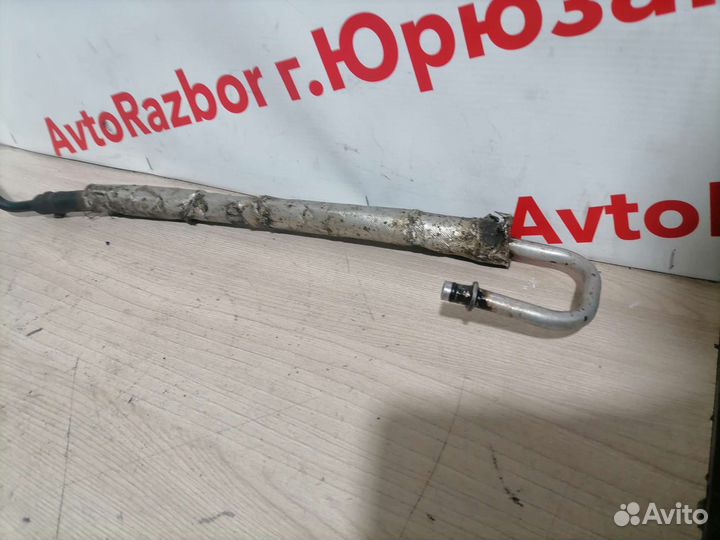 Трубка низкого давления гур Ford Fiesta Fusion