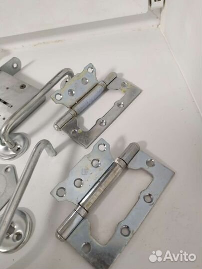 Замок, петли, ручки