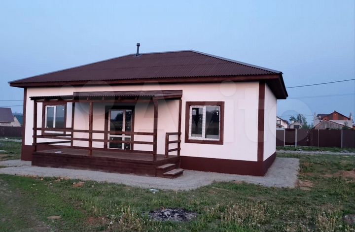 Коттедж 109 м² на участке 7,5 сот.