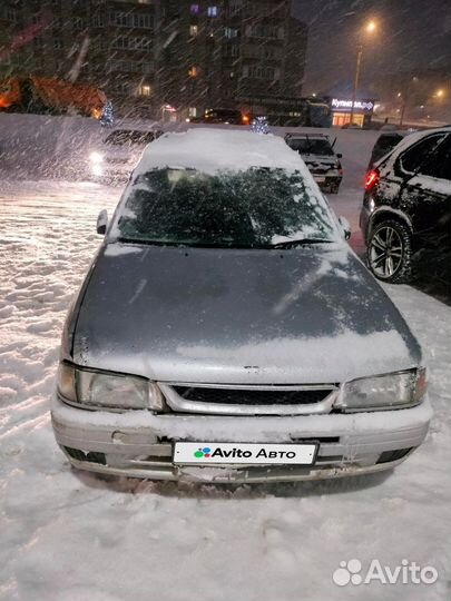 Nissan Wingroad 1.8 AT, 1998, 370 000 км