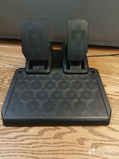 Игровой руль thrustmaster t128 для PC/PS4/PS5