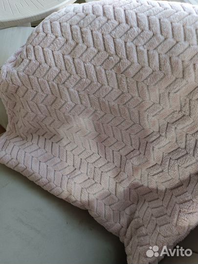 Плед розовый 150