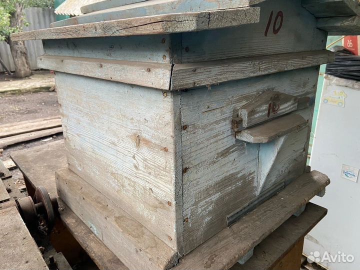 Ульи для пчел