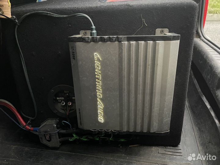 Сабвуфер jbl 1200 w