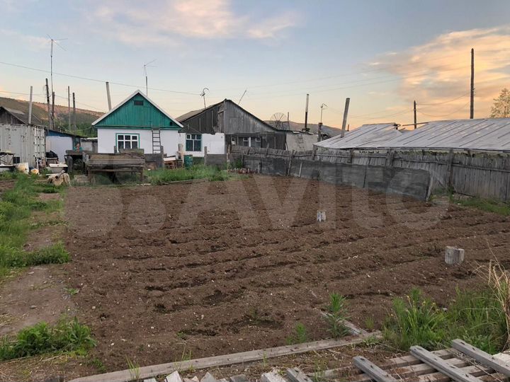 Дом 61,3 м² на участке 9 сот.