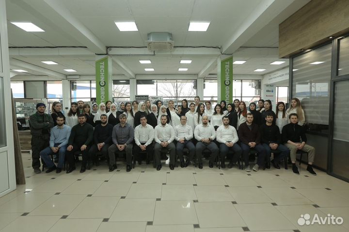 Дизельный генератор 200 кВт (в кожухе)