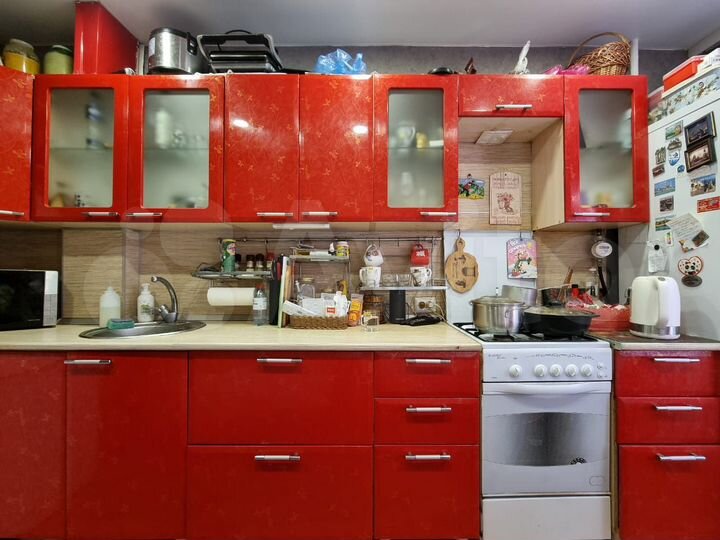 3-к. квартира, 60 м², 2/9 эт.