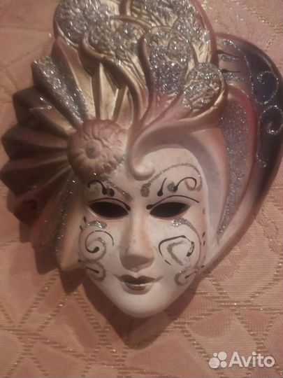 Венецианская маска
