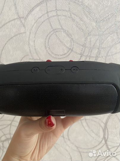 Беспроводная портативная колонка с Bluetooth