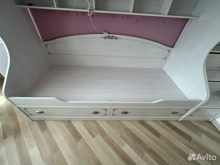 Двухъярусная кровать бу