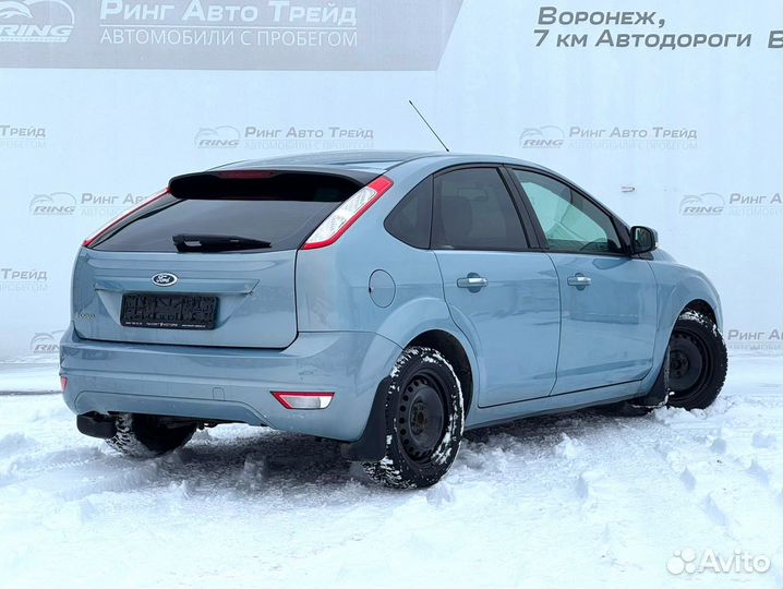 Ford Focus 1.6 AT, 2010, 185 000 км