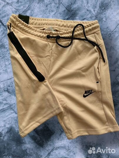 Шорты Nike