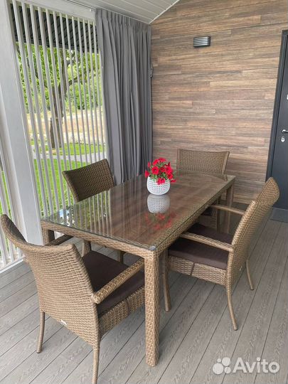 Плетеная садовая мебель