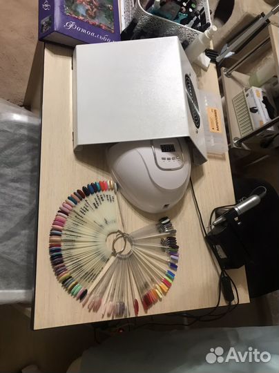 Маникюр педикюр