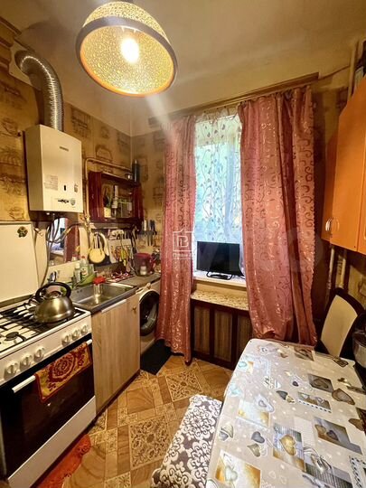 2-к. квартира, 38 м², 1/2 эт.