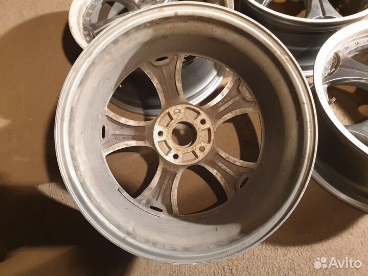 R18 5x114.3 ET45 D67.1 литые диски Форсаж