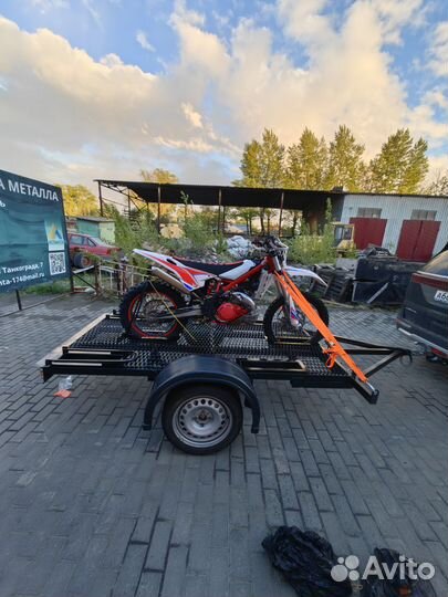 Прицеп легковой для эндуро мотоциклов