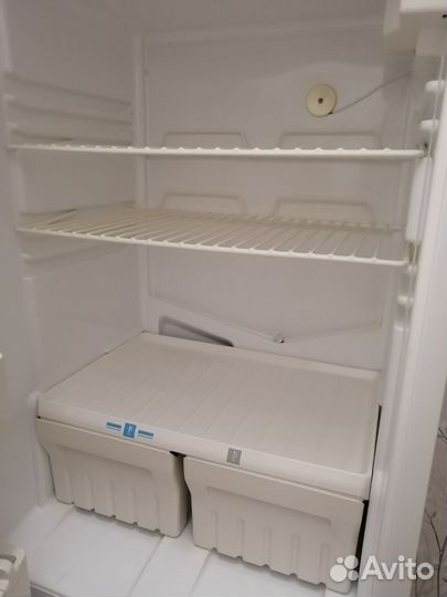 Холодильник Stinol 103. 2 компрессорный