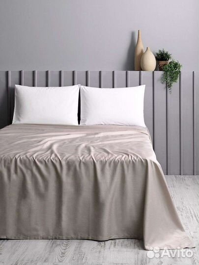 Простынь сатин 240*260 Karna