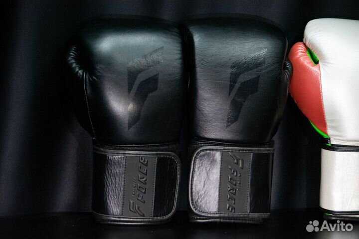 Боксерские перчатки Infinite Force black devil